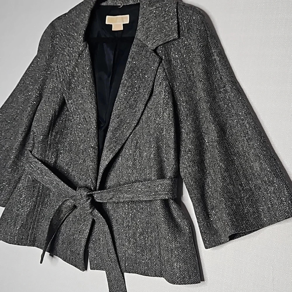 MICHAEL Michael Kors Metallic Tweed Blazer w/ Tie Waist & Faux Fur Women's Large - Picture 3 of 15